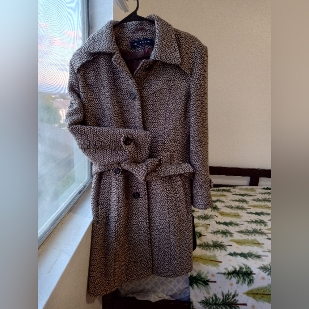 Women's Black and White Houndstooth Coat,Size L